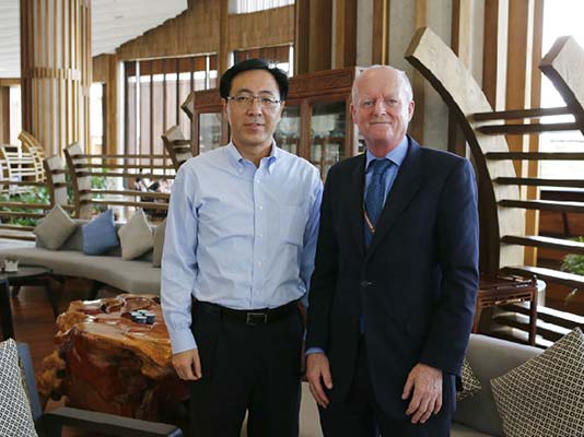 中免集團(tuán)董事長(zhǎng)、總經(jīng)理 彭輝接受穆迪報(bào)道專(zhuān)訪