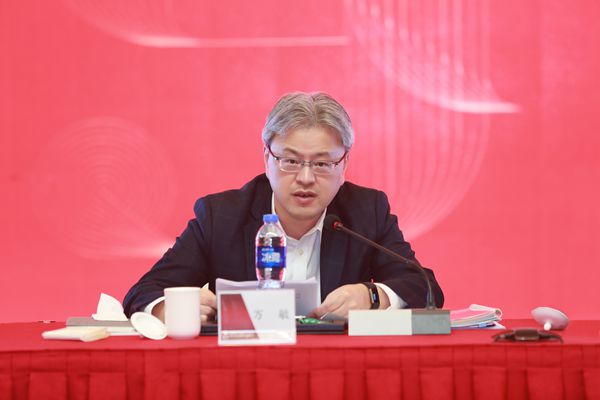 20190129080035.jpg 萬董_副本.jpg